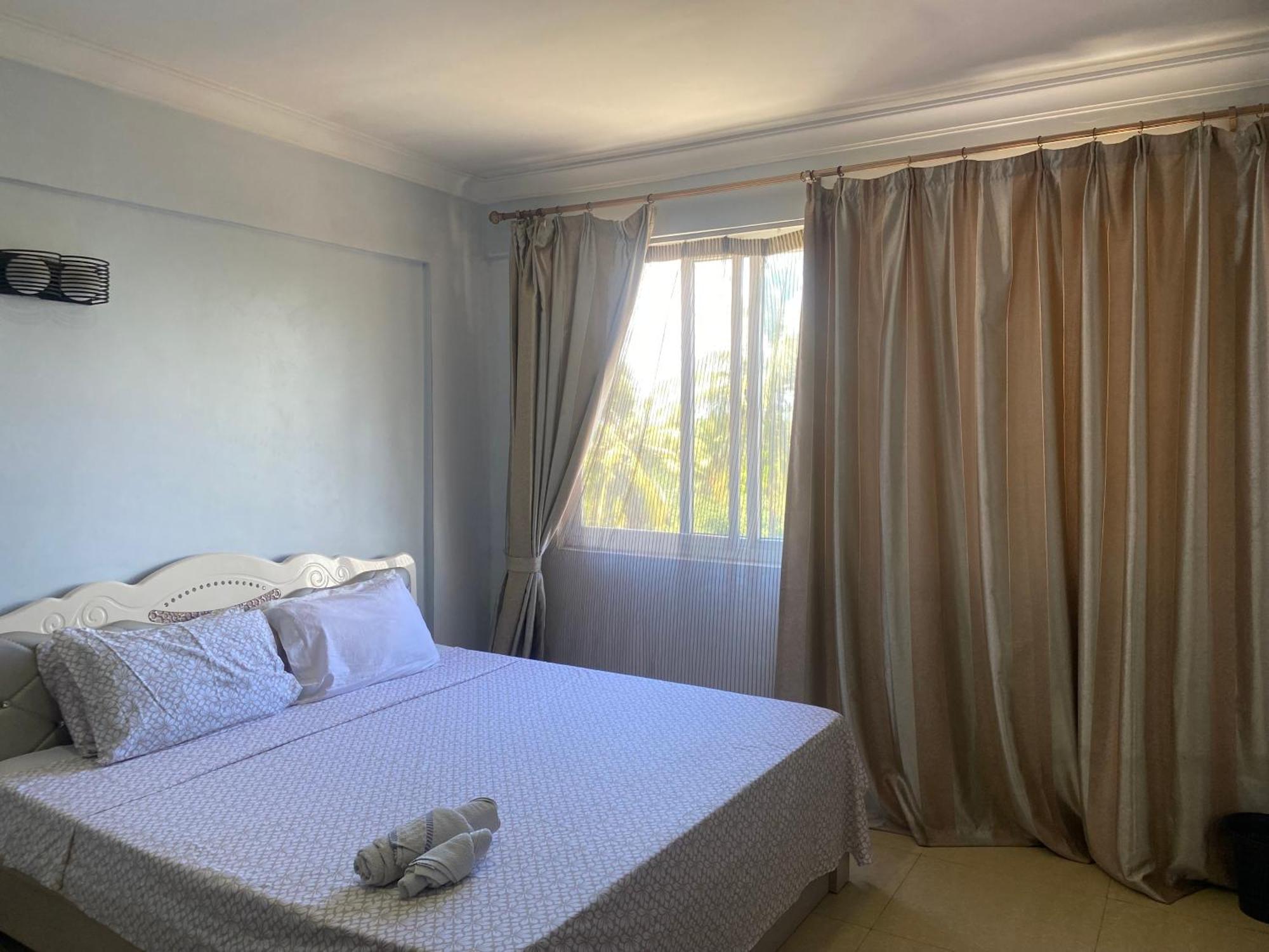 Beachfront M. A.Apartment Dar es Salaam Exterior photo