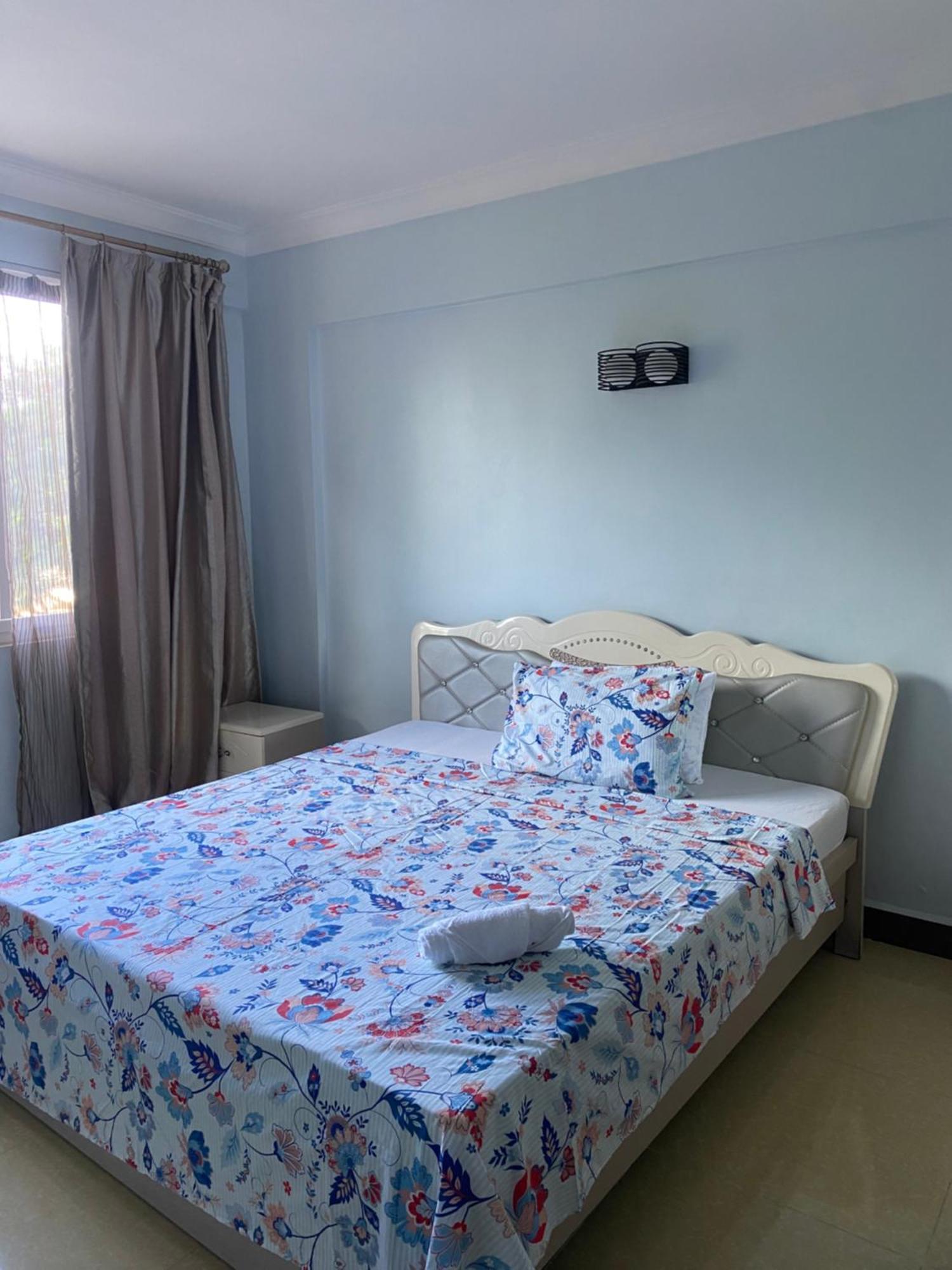 Beachfront M. A.Apartment Dar es Salaam Exterior photo